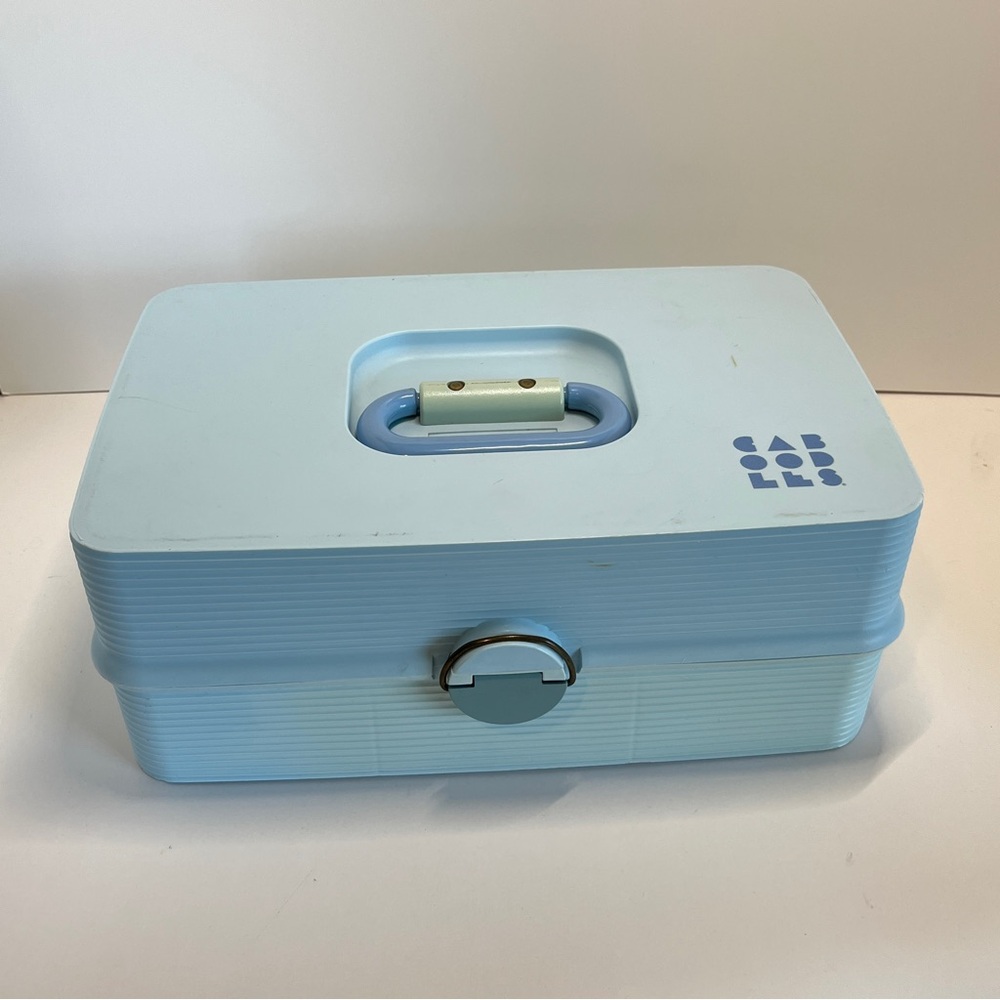 Vintage Caboodles Makeup Carrying Storage Case Y2k 90s #2420 Baby Blue Organizer